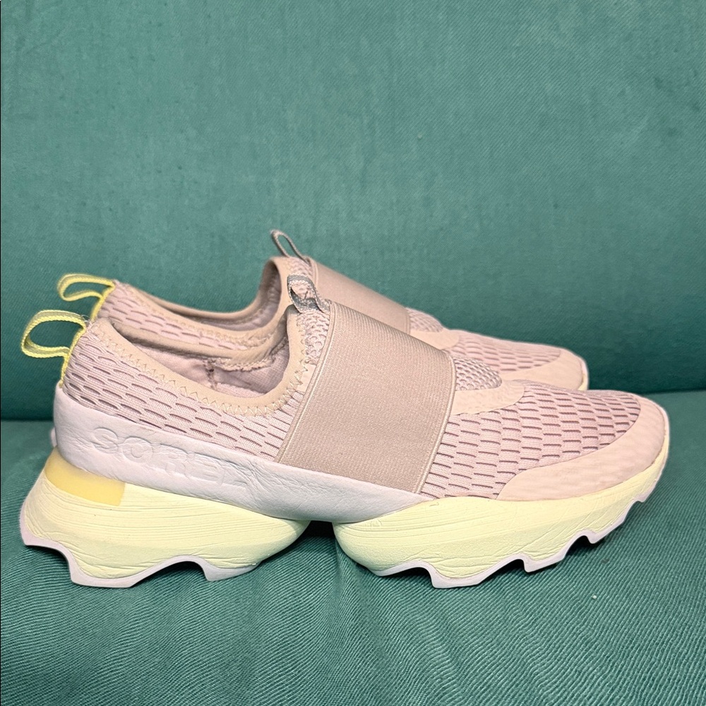 Sorel Women's Pale Pink and Yellow Slip-On Sneakers